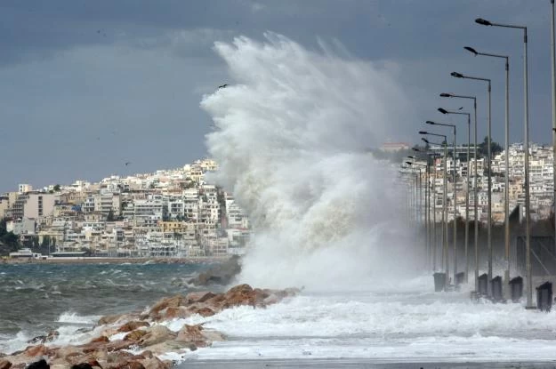 Χαμηλές θερμοκρασίες, ισχυροί άνεμοι και βροχές -Που θα χιονίσει